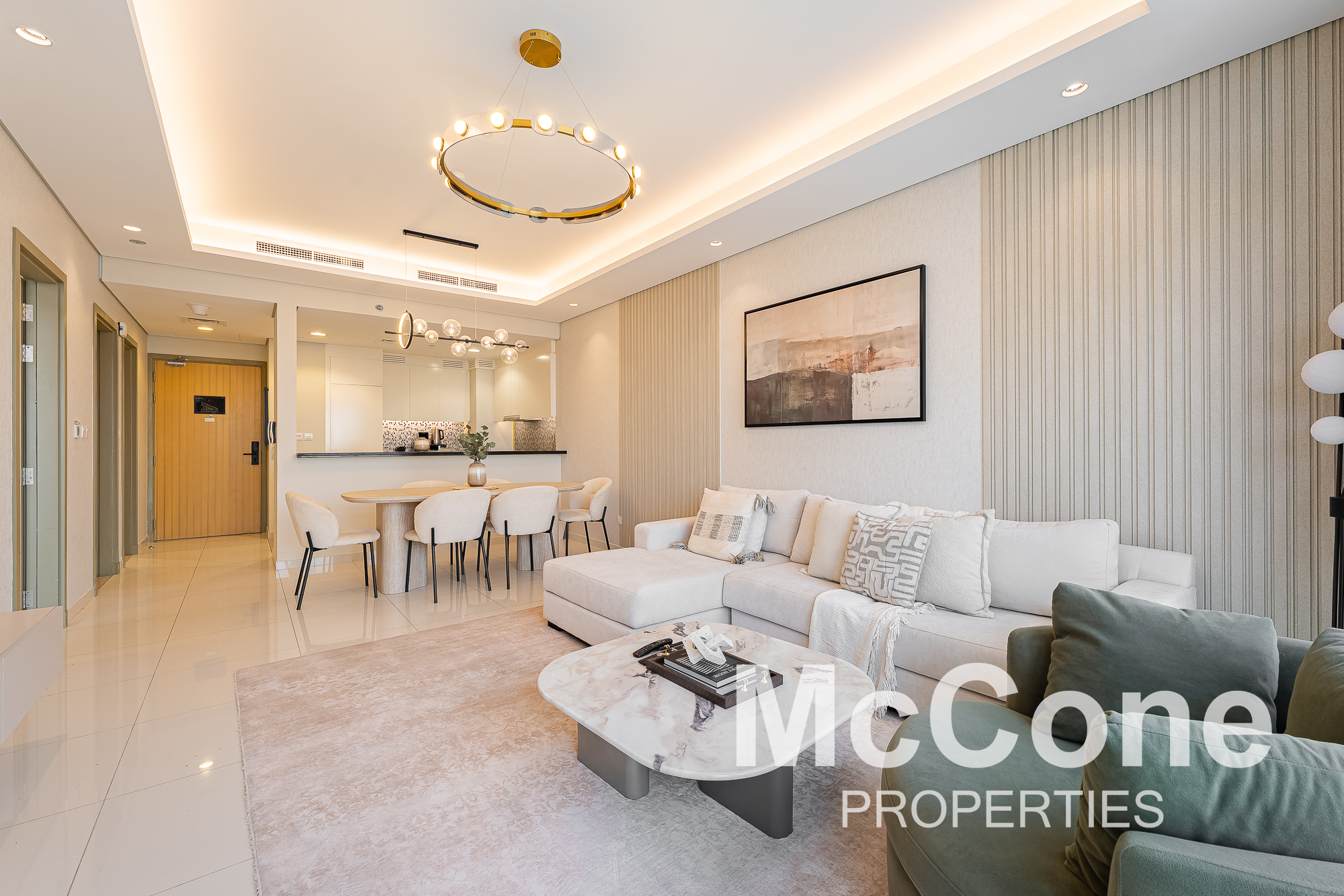 2 Bedroom Apartment for Sale in Paramount Tower Hotel & Residences, Business Bay — photo 3 of 17