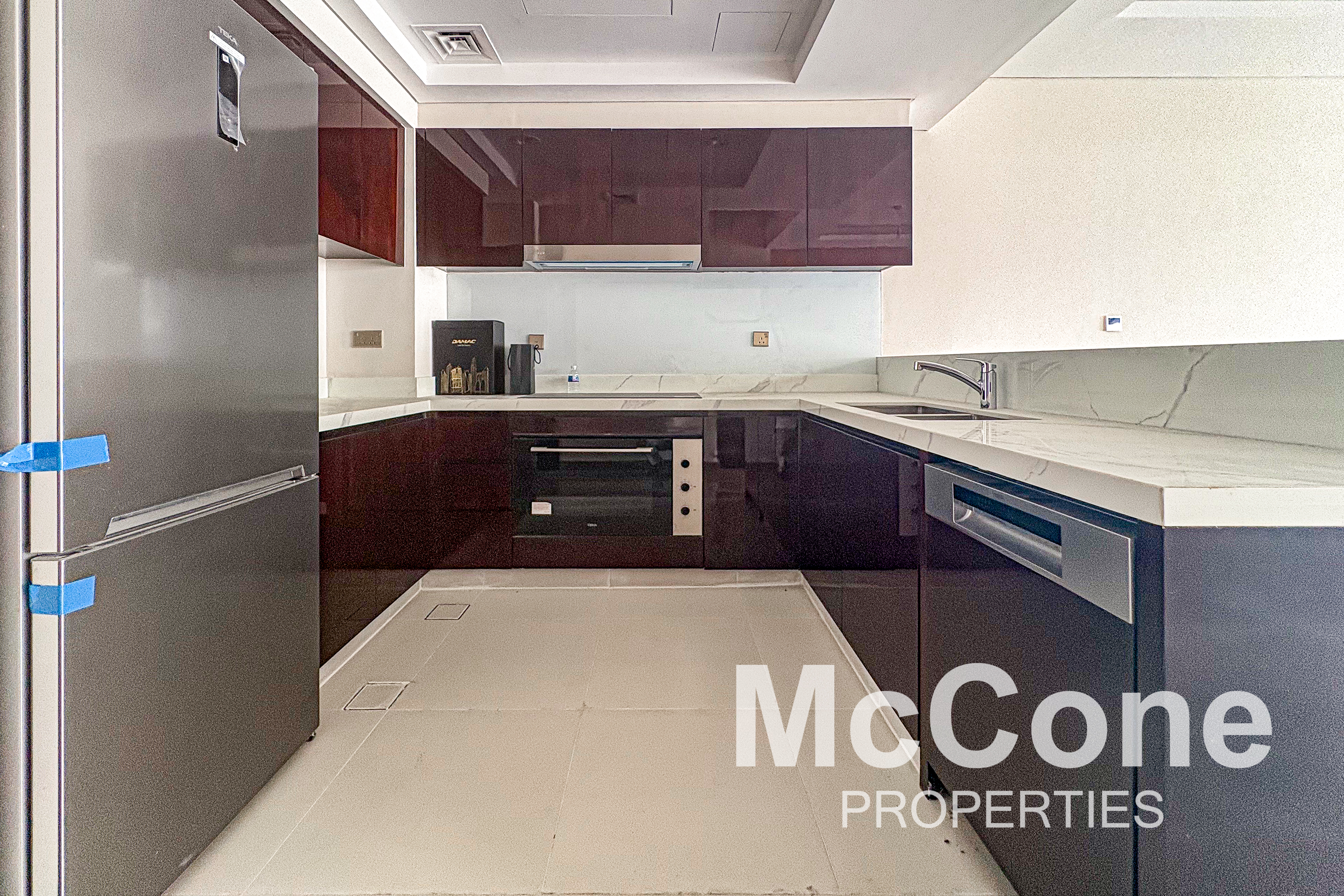 5 Bedroom Townhouse for Sale in Silver Springs 3, Damac Hills — photo 3 of 14