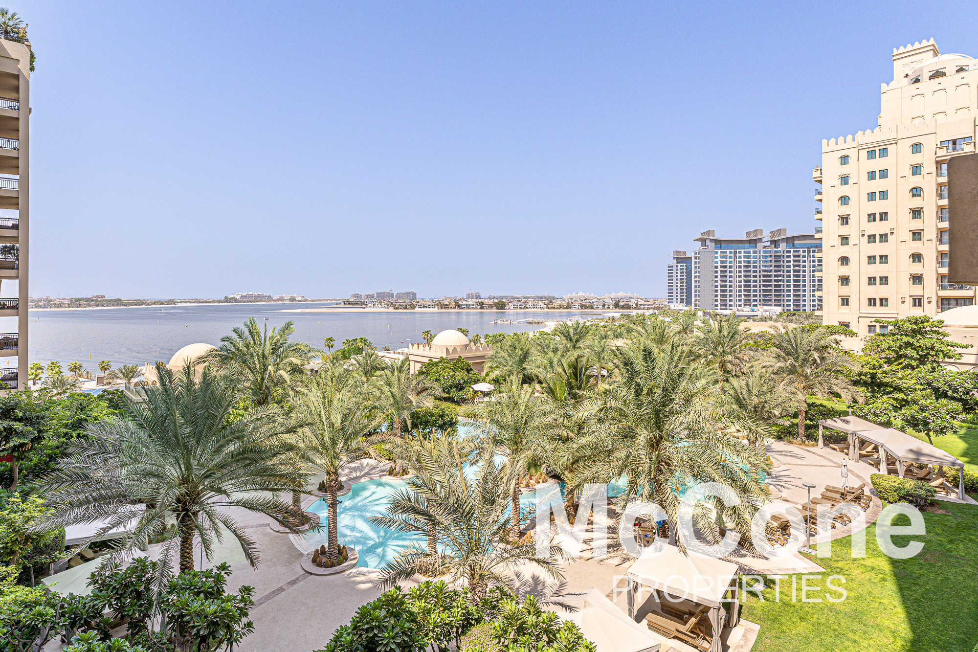 2 Bedroom Apartment for Sale in The Fairmont Palm Residence South, Palm Jumeirah