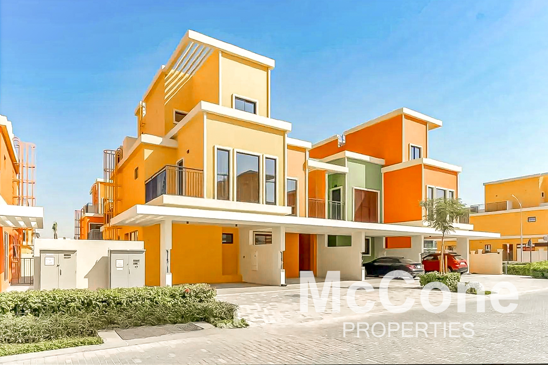 5 Bedroom Townhouse for Sale in Portofino, Damac Lagoons