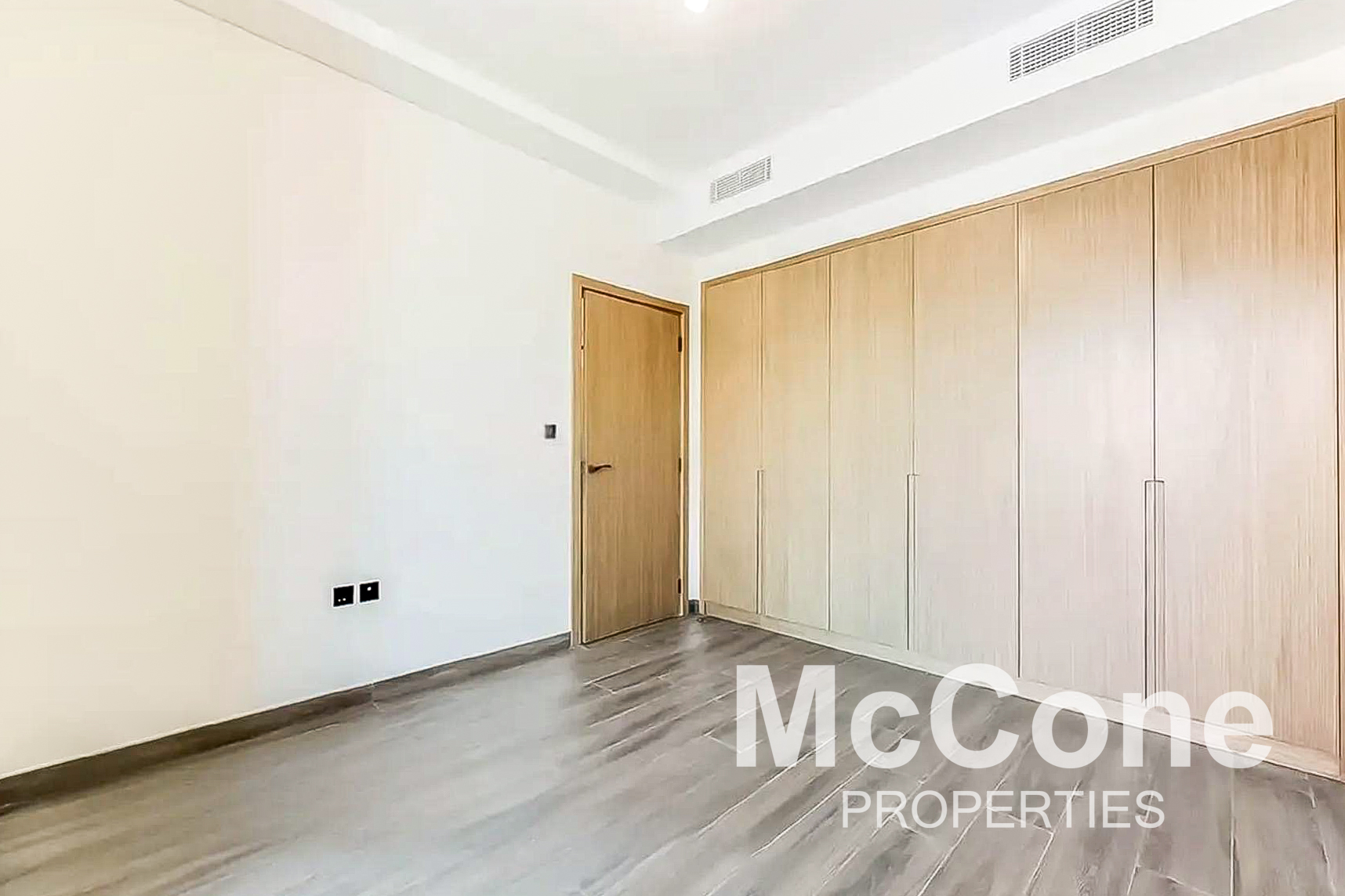 5 Bedroom Townhouse for Sale in Portofino, Damac Lagoons — photo 5 of 15