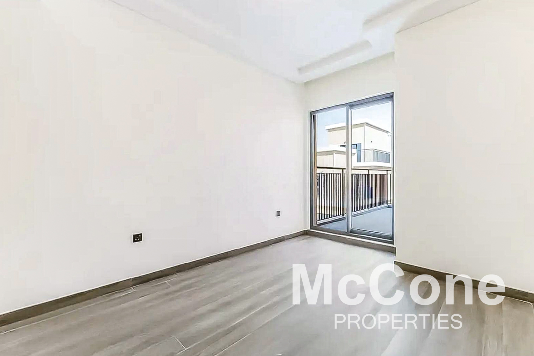 5 Bedroom Townhouse for Sale in Portofino, Damac Lagoons — photo 7 of 15