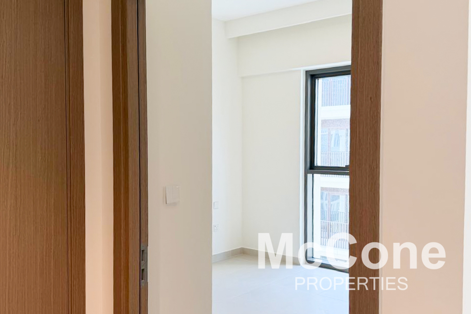 1 Bedroom Apartment for Sale in Cedar at Creek Beach Building 2, Dubai Creek Harbour (The Lagoons) — photo 8 of 15