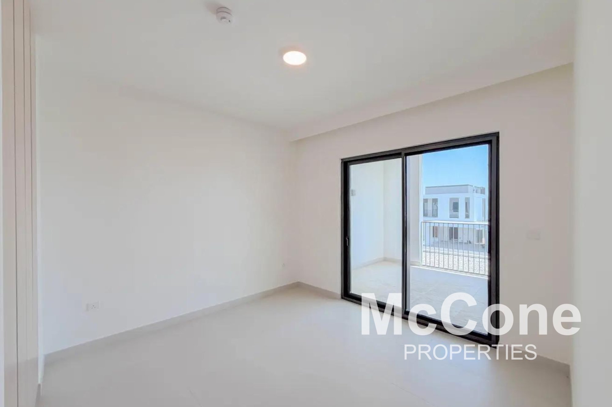 4 Bedroom Villa for Sale in Fairway Villas 2, Dubai South (Dubai World Central) — photo 8 of 14