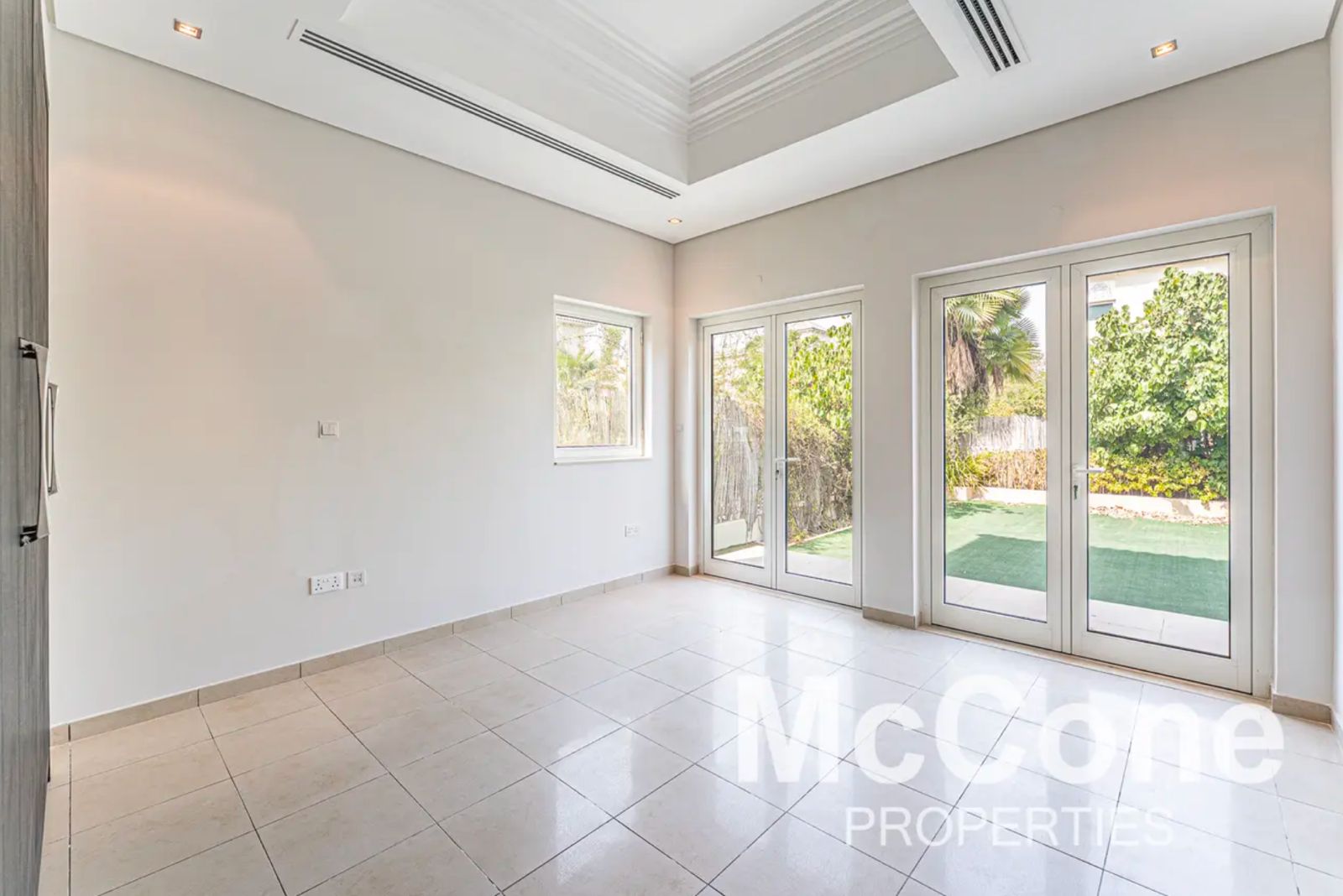 5 Bedroom Villa for Sale in Quortaj, Al Furjan — photo 2 of 13