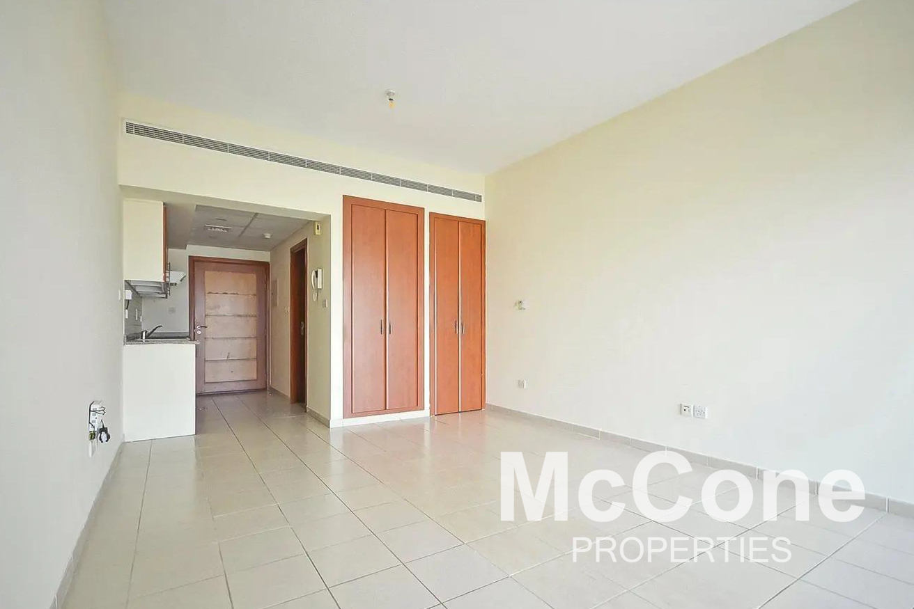 Studio Apartment for Sale in Al Dhafra 4, Greens