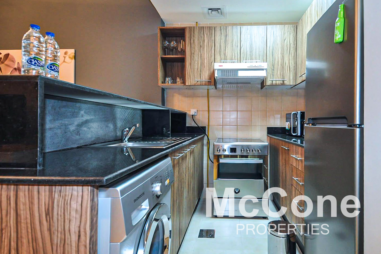 Studio Apartment for Sale in Burj Al Nujoom, Downtown Dubai — photo 7 of 23