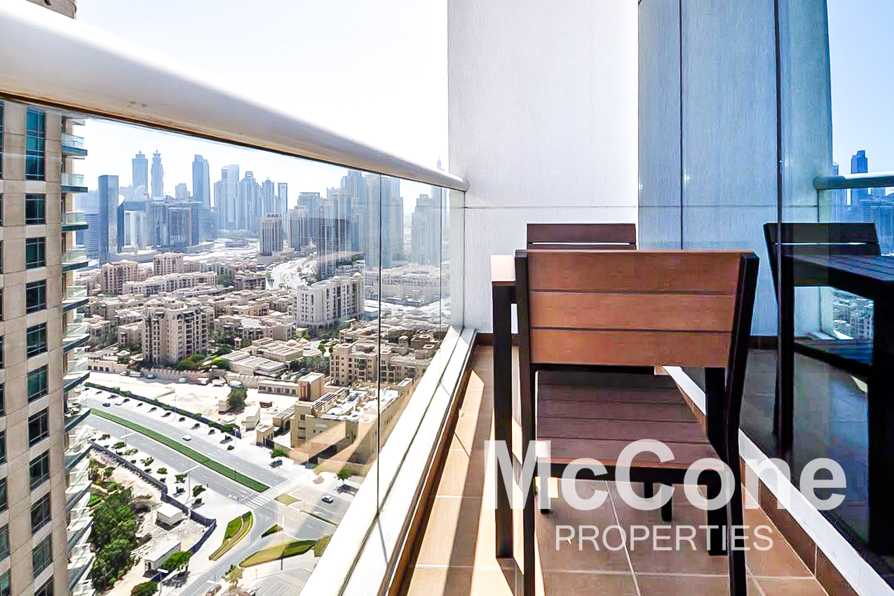 Studio Apartment for Sale in Burj Al Nujoom, Downtown Dubai — photograph 20 of 23
