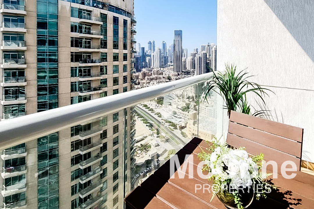 Studio Apartment for Sale in Burj Al Nujoom, Downtown Dubai — photograph 22 of 23