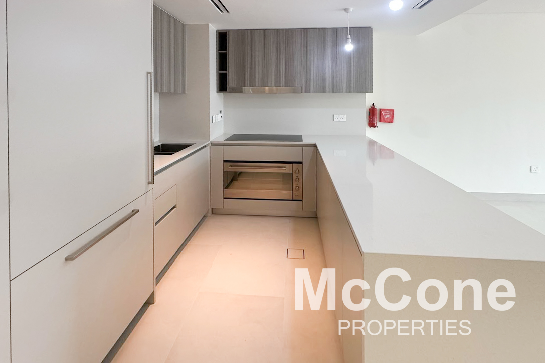 2 Bedroom Apartment for Sale in Laurel, City Walk — photo 6 of 20