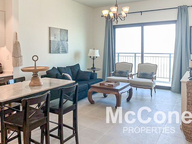 1 Bedroom Apartment for Sale in Golf Views B, Dubai South (Dubai World Central)
