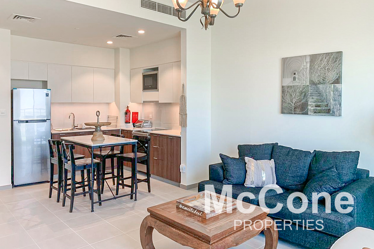 1 Bedroom Apartment for Sale in Golf Views B, Dubai South (Dubai World Central) — photo 3 of 10