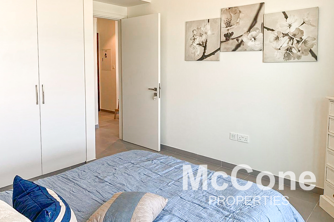 1 Bedroom Apartment for Sale in Golf Views B, Dubai South (Dubai World Central) — photo 8 of 10