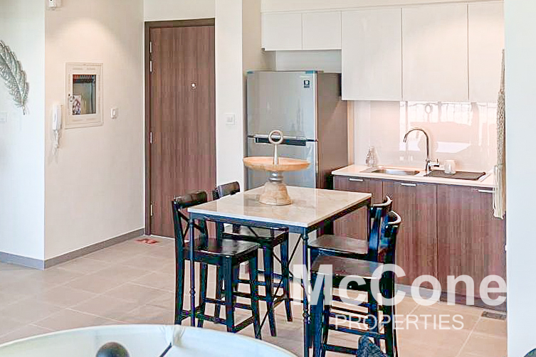 1 Bedroom Apartment for Sale in Golf Views B, Dubai South (Dubai World Central) — photo 6 of 10