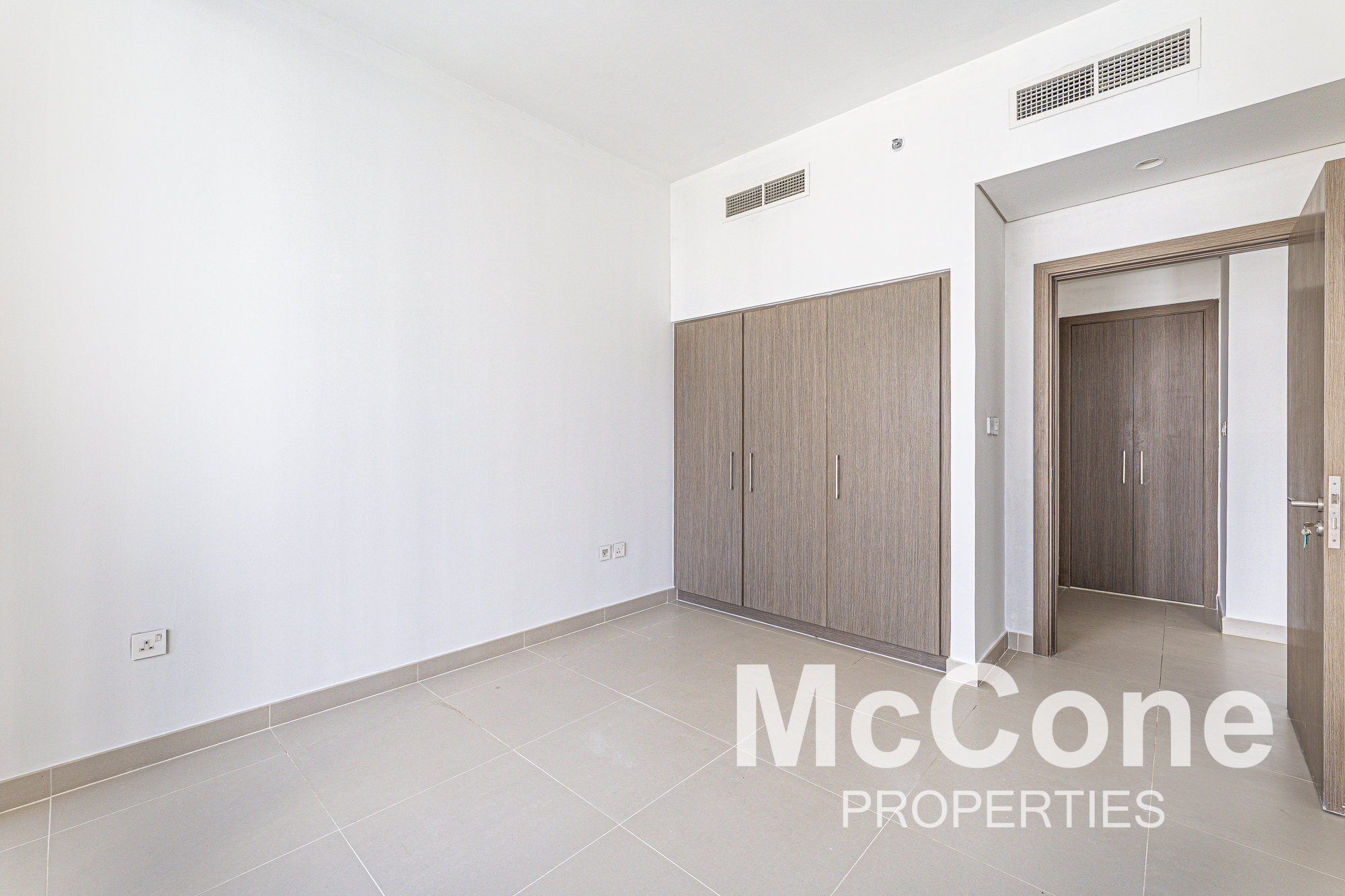 1 Bedroom Apartment for Sale in Harbour Gate Tower 2, Dubai Creek Harbour (The Lagoons) — photo 6 of 12
