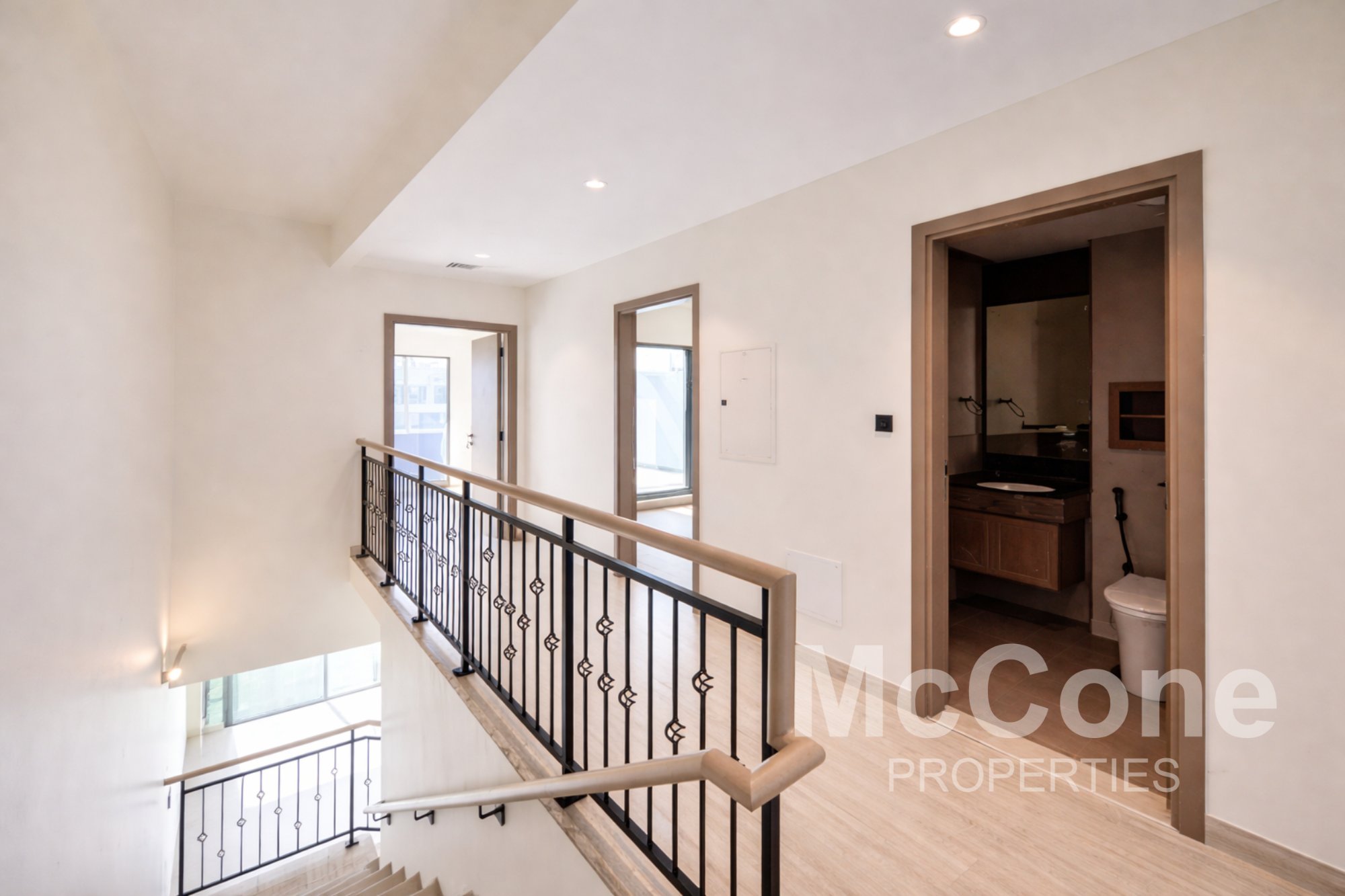 7 Bedroom Villa for Sale in Malta, Damac Lagoons — photo 5 of 12