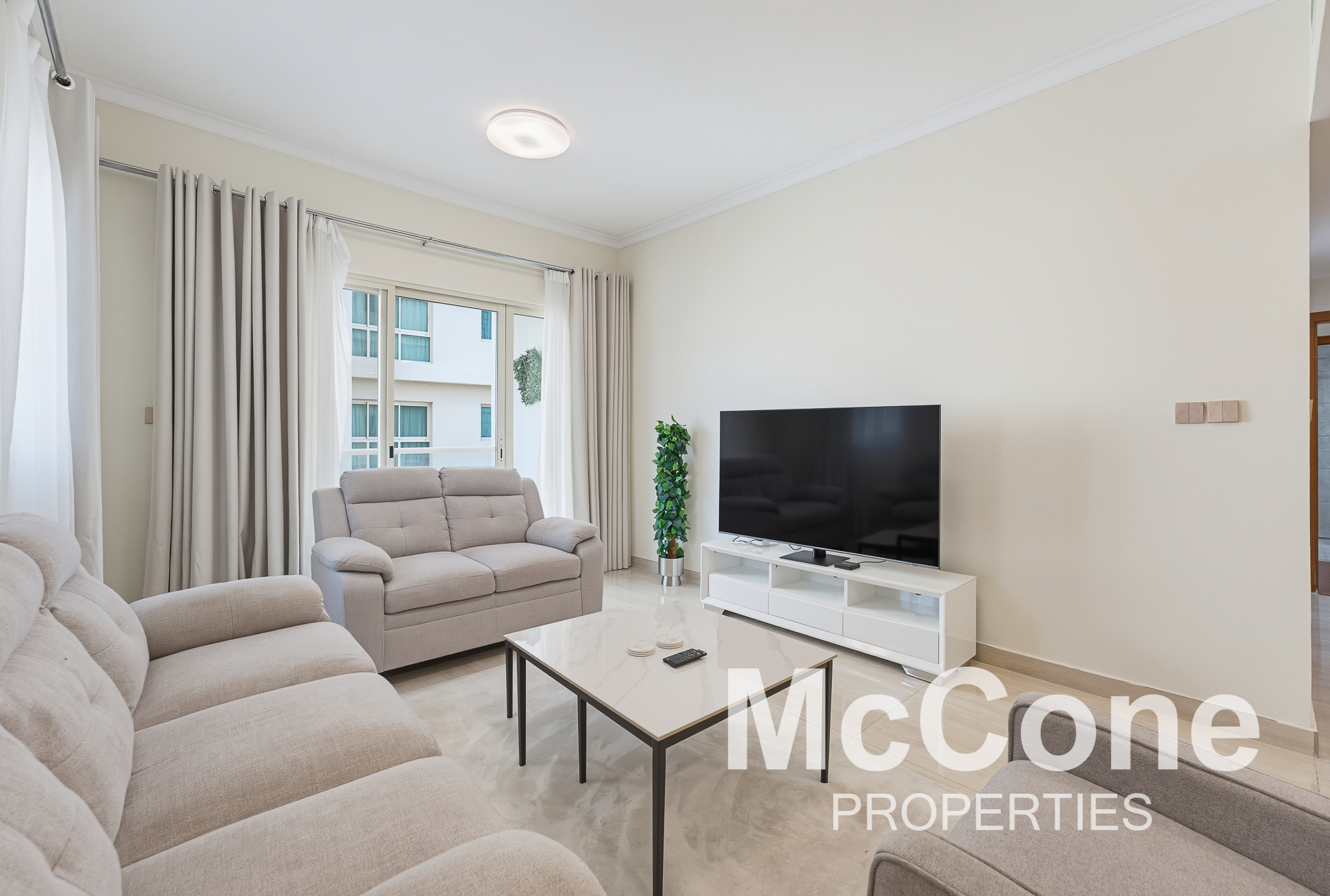 2 Bedroom Apartment for Sale in Al Dhafra 4, Greens — photo 2 of 18