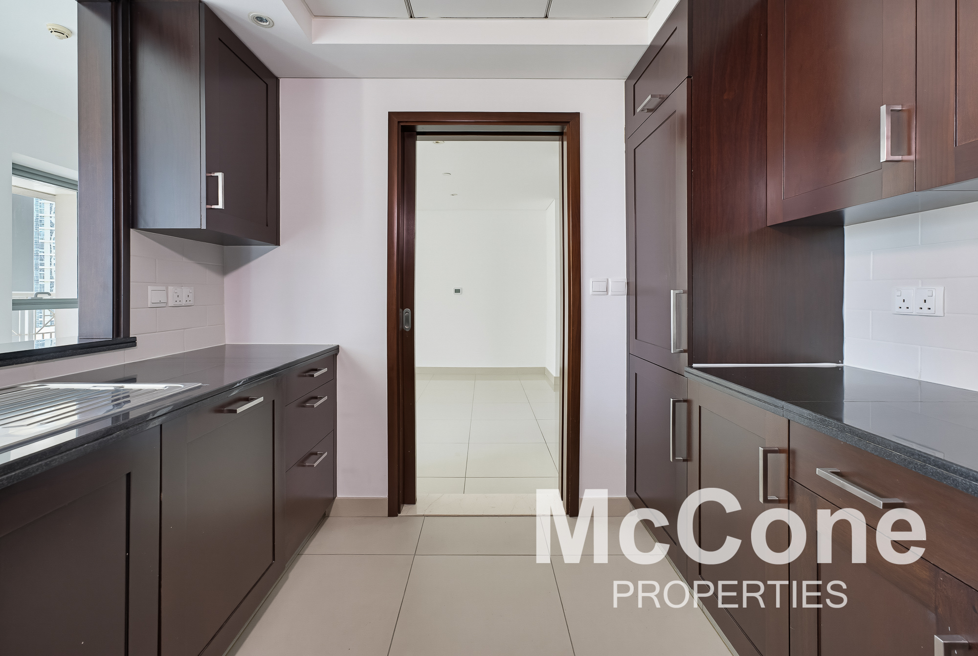 2 Bedroom Apartment for Sale in 29 Burj Boulevard Tower 1, Downtown Dubai — photo 5 of 21
