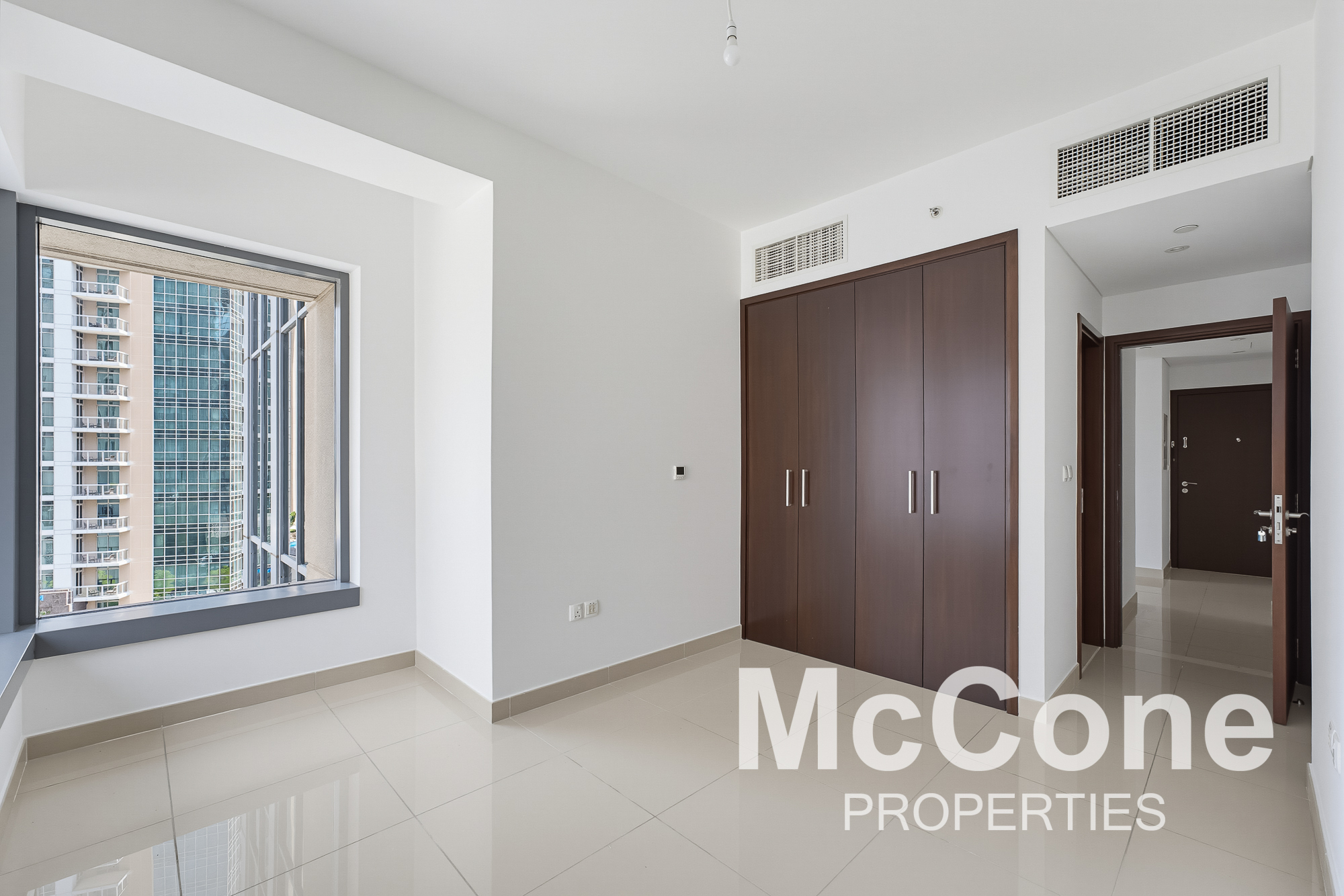 2 Bedroom Apartment for Sale in 29 Burj Boulevard Tower 1, Downtown Dubai — photo 9 of 21
