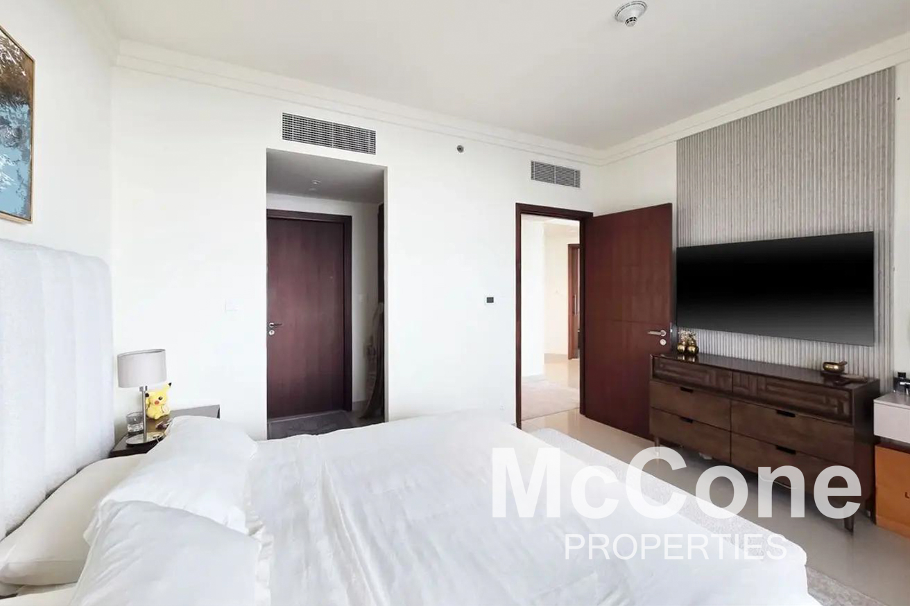 2 Bedroom Apartment for Sale in Boulevard Point, Downtown Dubai — photo 6 of 13