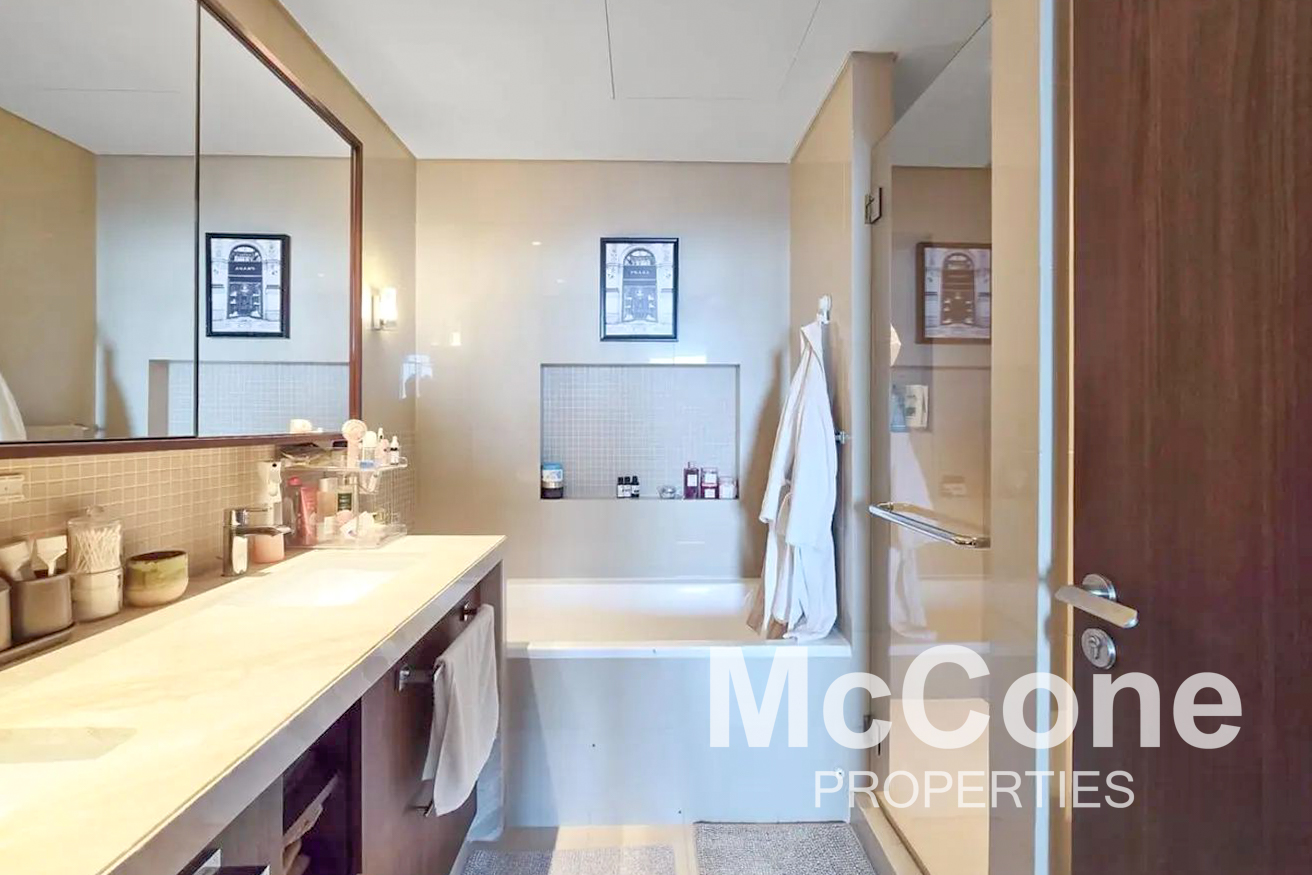 2 Bedroom Apartment for Sale in Boulevard Point, Downtown Dubai — photo 9 of 13