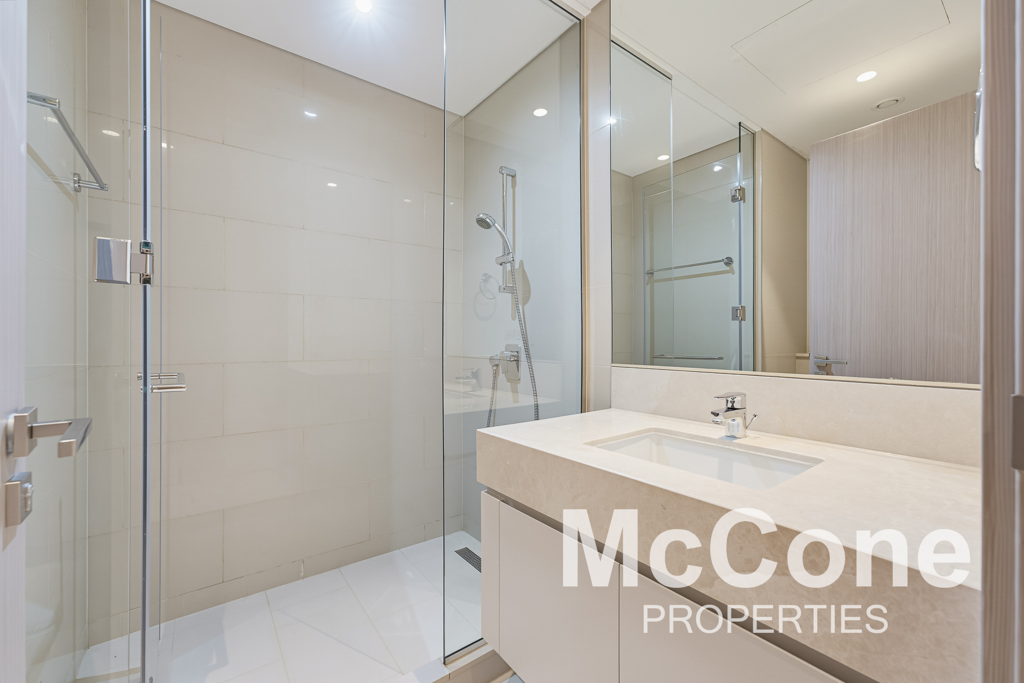 3 Bedroom Apartment for Sale in Act Two, Downtown Dubai — photograph 16 of 26
