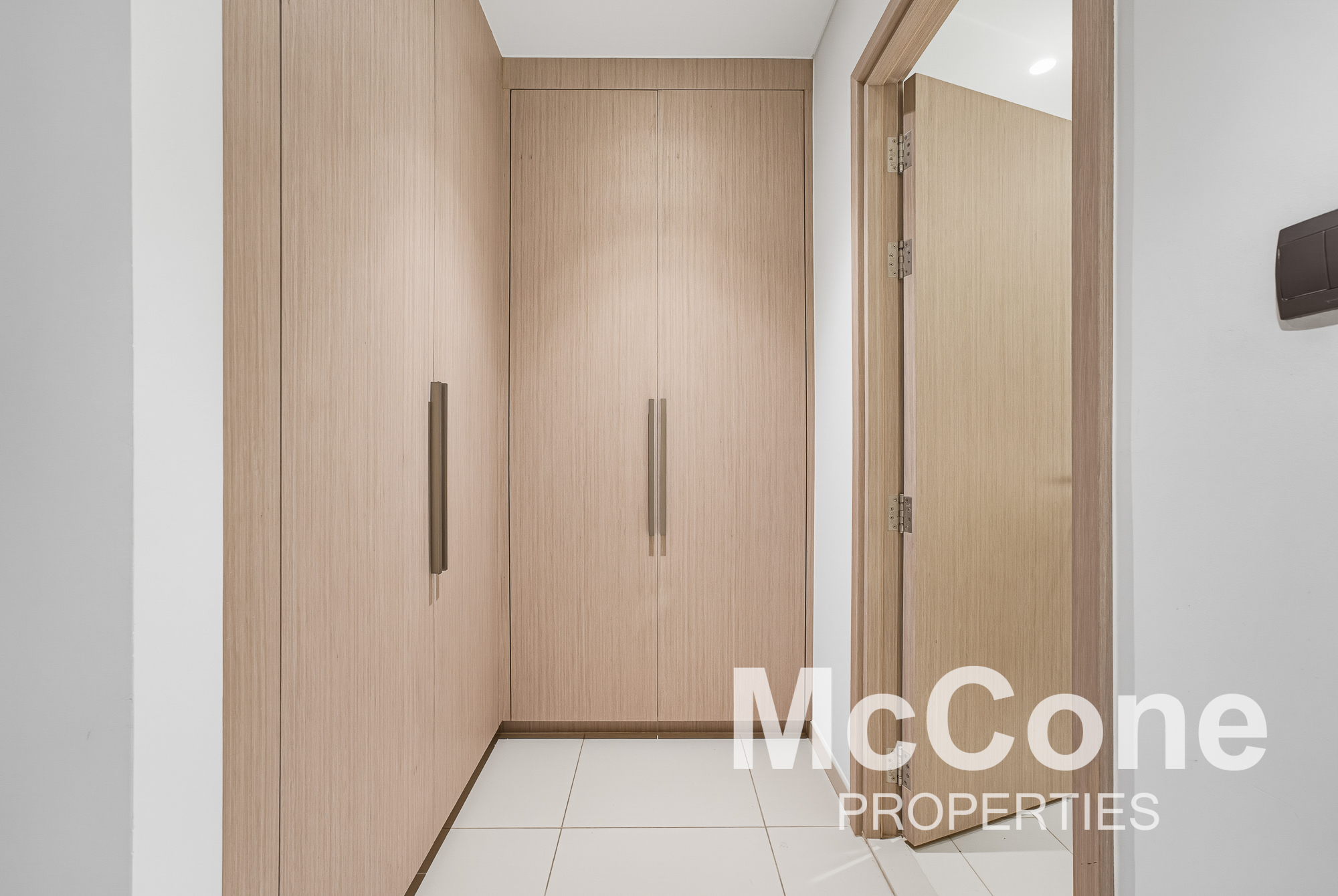 3 Bedroom Apartment for Sale in Act Two, Downtown Dubai — photograph 20 of 26