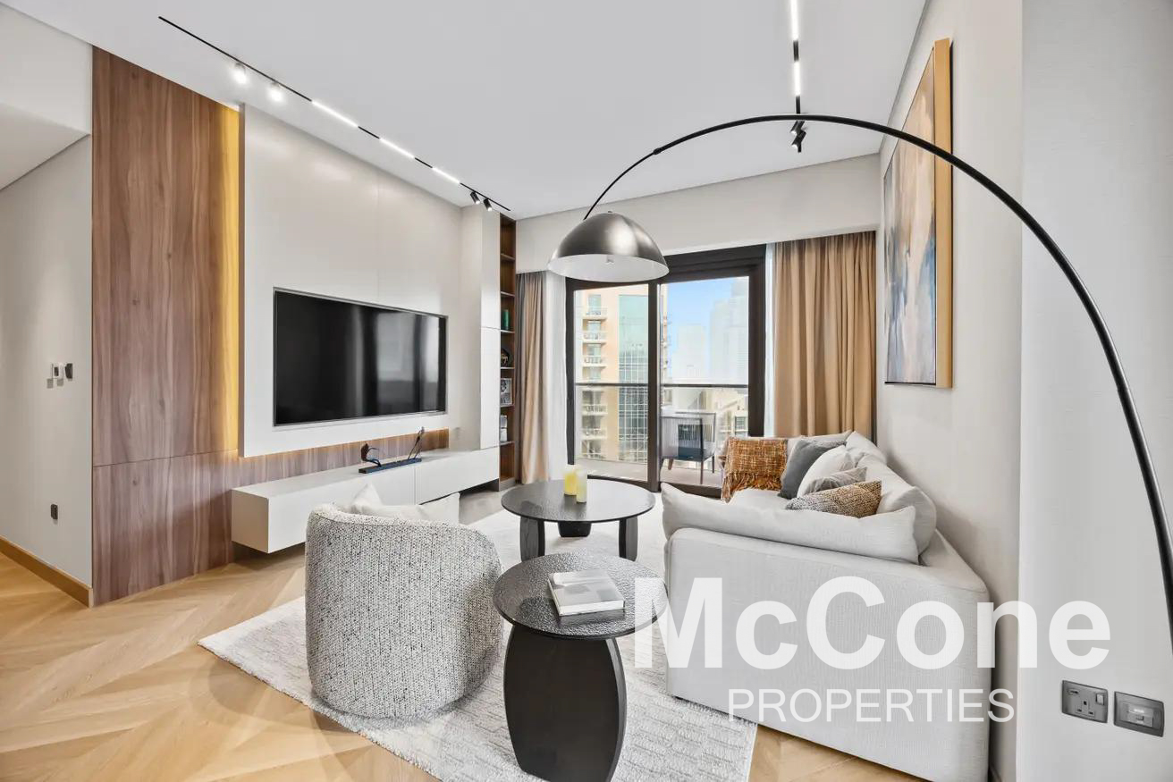 2 Bedroom Apartment for Sale in Act Two, Downtown Dubai — photo 5 of 19