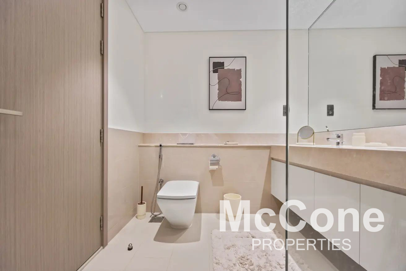 2 Bedroom Apartment for Sale in Act Two, Downtown Dubai — photograph 18 of 19