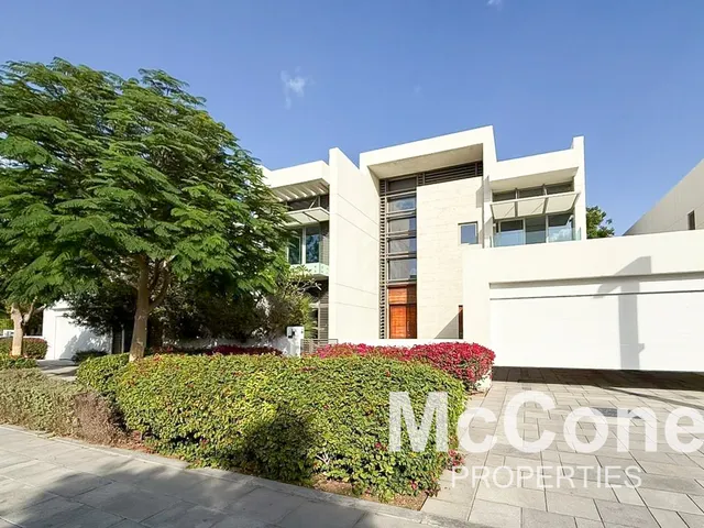 4 Bedroom Villa for Sale in District One Villas, Mohammed Bin Rashid City