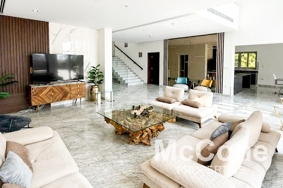 4 Bedroom Villa for Sale in District One Villas, Mohammed Bin Rashid City — photo 2 of 15