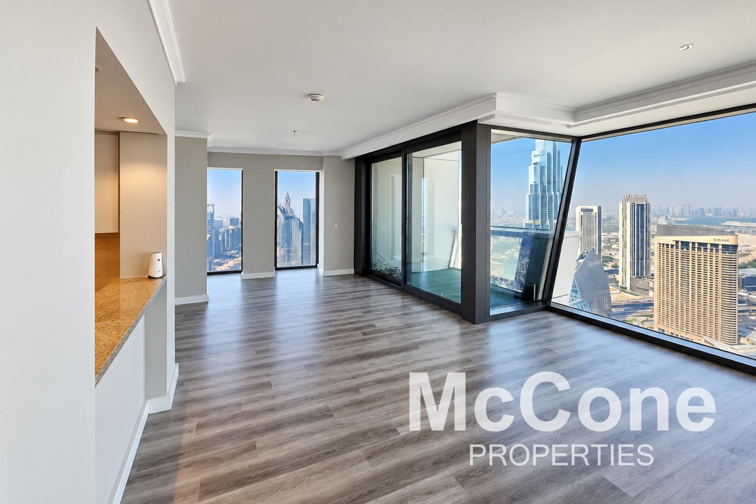 3 Bedroom Apartment for Sale in Burj Vista Tower 1, Downtown Dubai — photo 3 of 18
