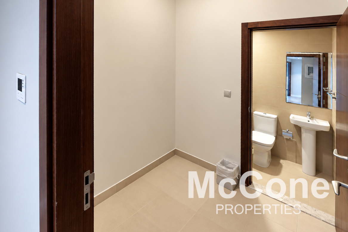 3 Bedroom Apartment for Sale in Burj Vista Tower 1, Downtown Dubai — photo 8 of 18