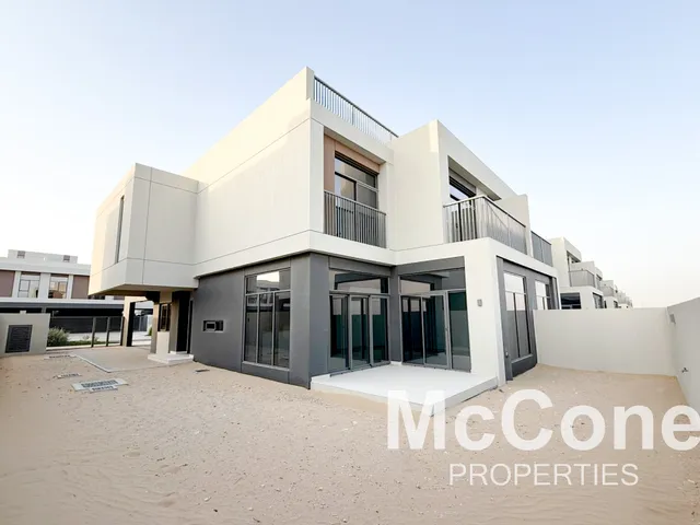 4 Bedroom Villa for Sale in The Pulse Beachfront 3, Dubai South (Dubai World Central)