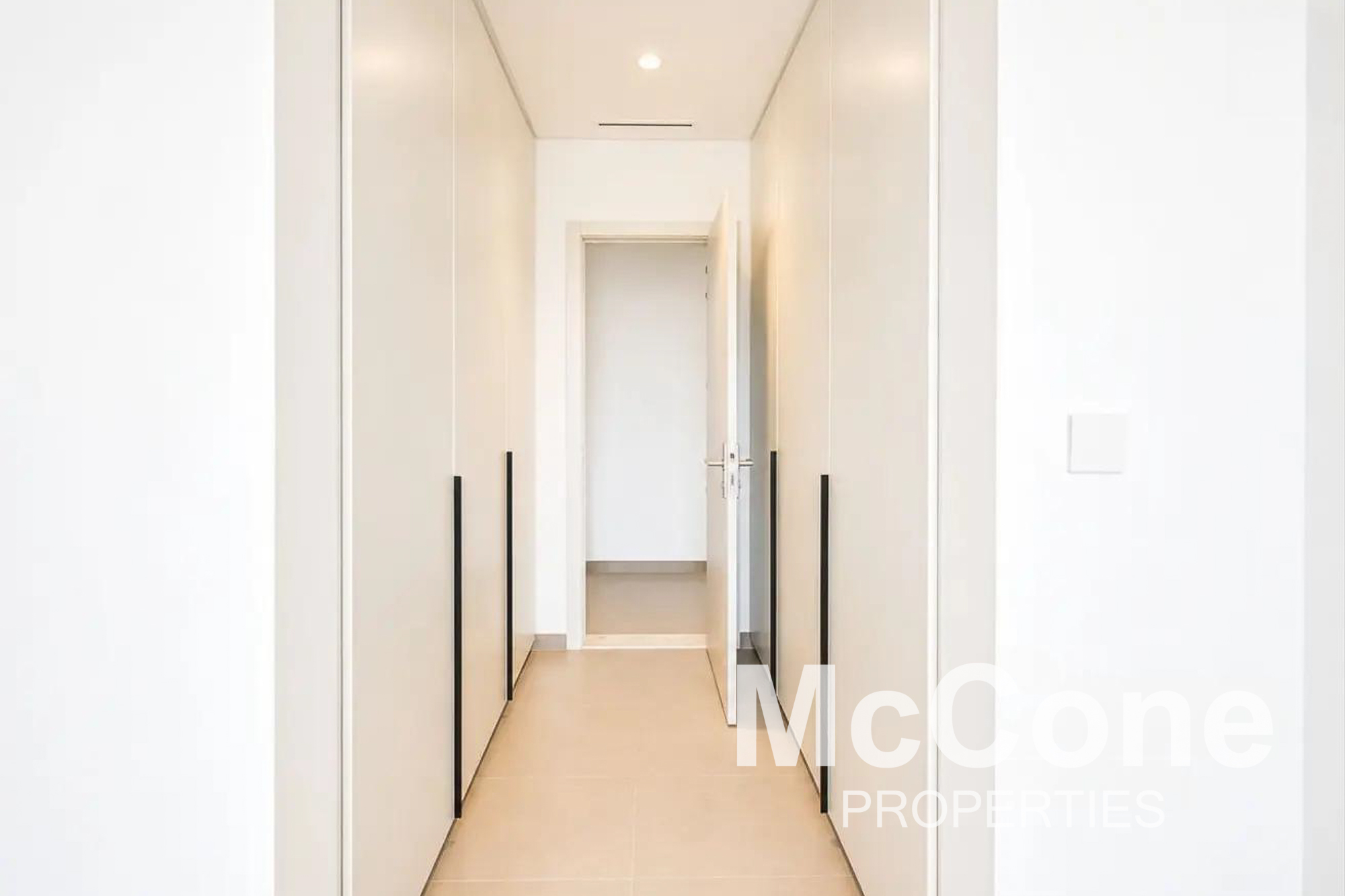 1 Bedroom Apartment for Sale in Belgravia Heights 1, Jumeirah Village Circle — photo 9 of 10