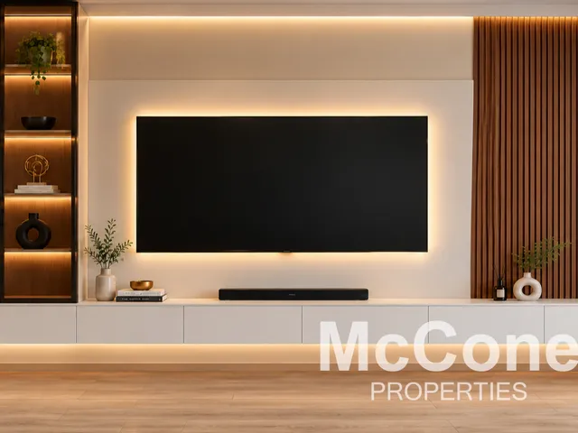 3 Bedroom Apartment for Sale in Holland Gardens, Town Square