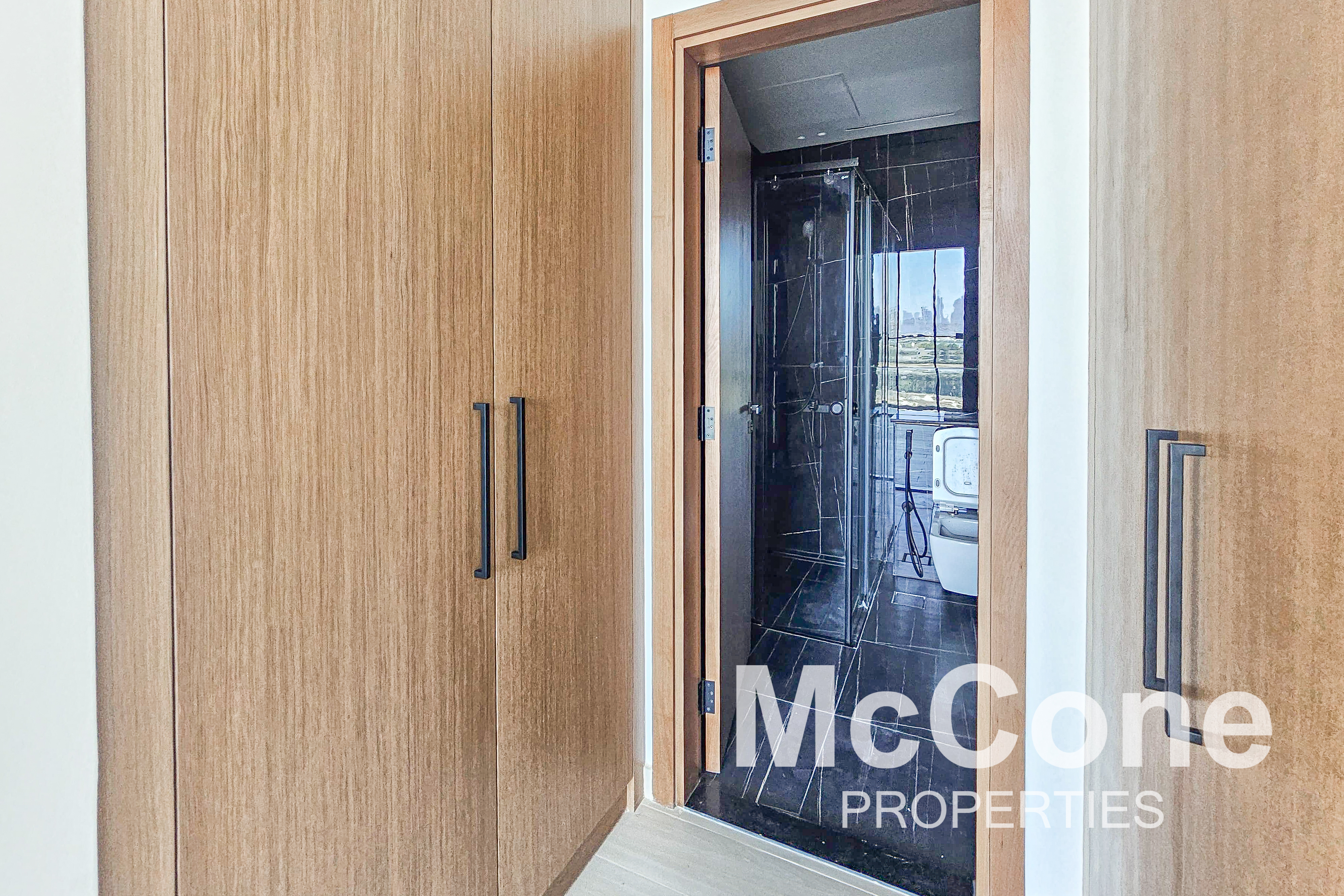 1 Bedroom Apartment for Sale in Binghatti Onyx, Jumeirah Village Circle — photo 8 of 15