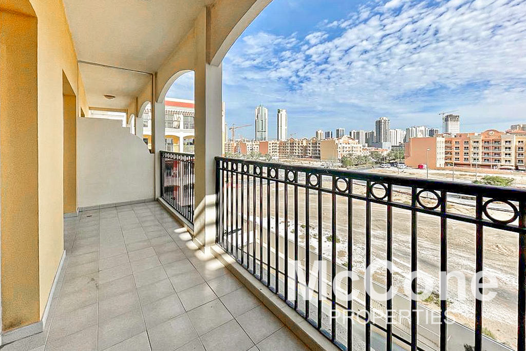 1 Bedroom Apartment for Sale in Pantheon Boulevard, Jumeirah Village Circle