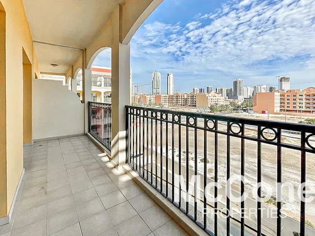 1 Bedroom Apartment for Sale in Pantheon Boulevard, Jumeirah Village Circle