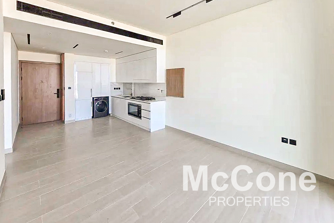 2 Bedroom Apartment for Sale in Binghatti Azure, Jumeirah Village Circle — photo 2 of 15