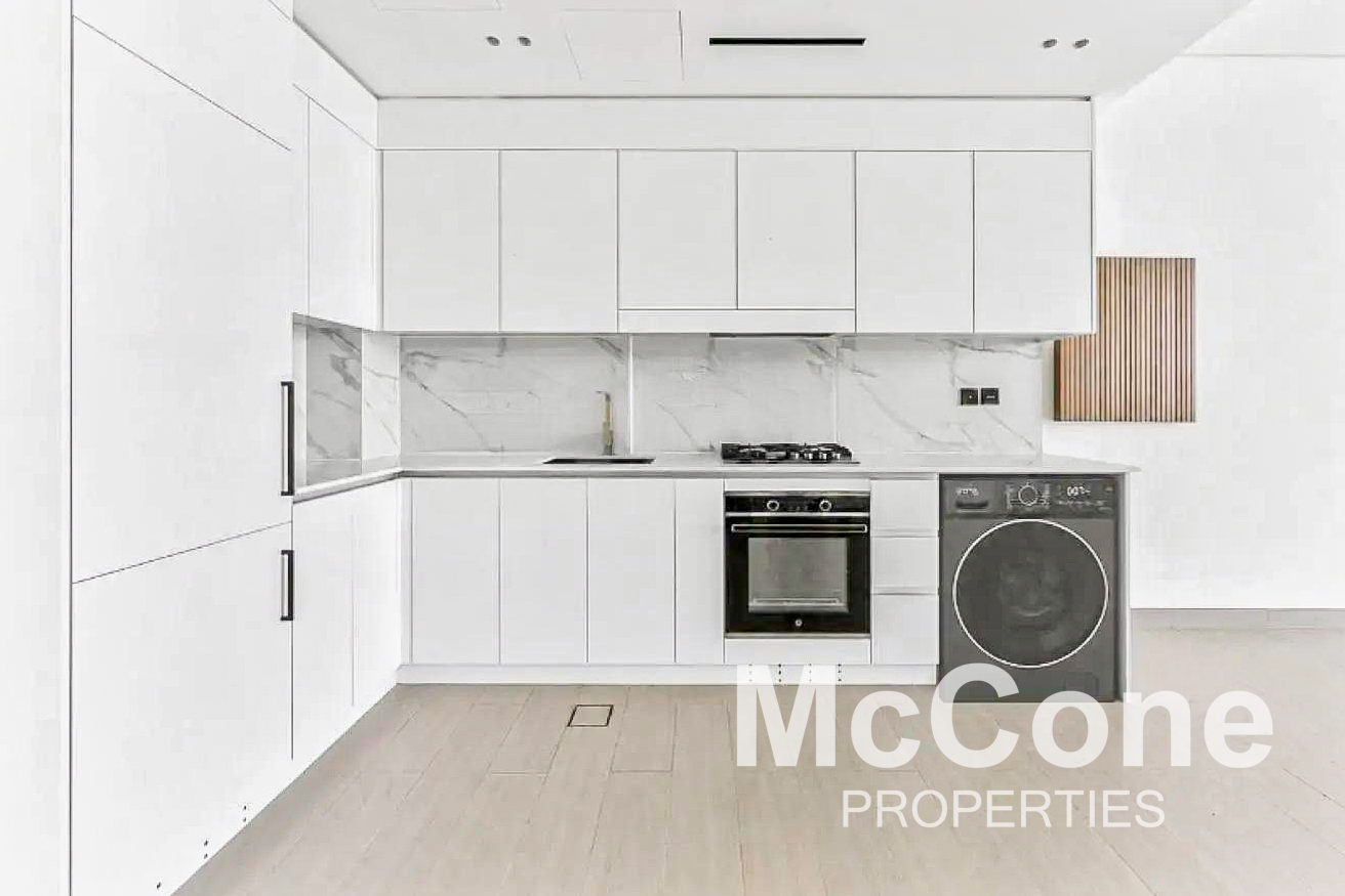 2 Bedroom Apartment for Sale in Binghatti Azure, Jumeirah Village Circle — photo 3 of 15