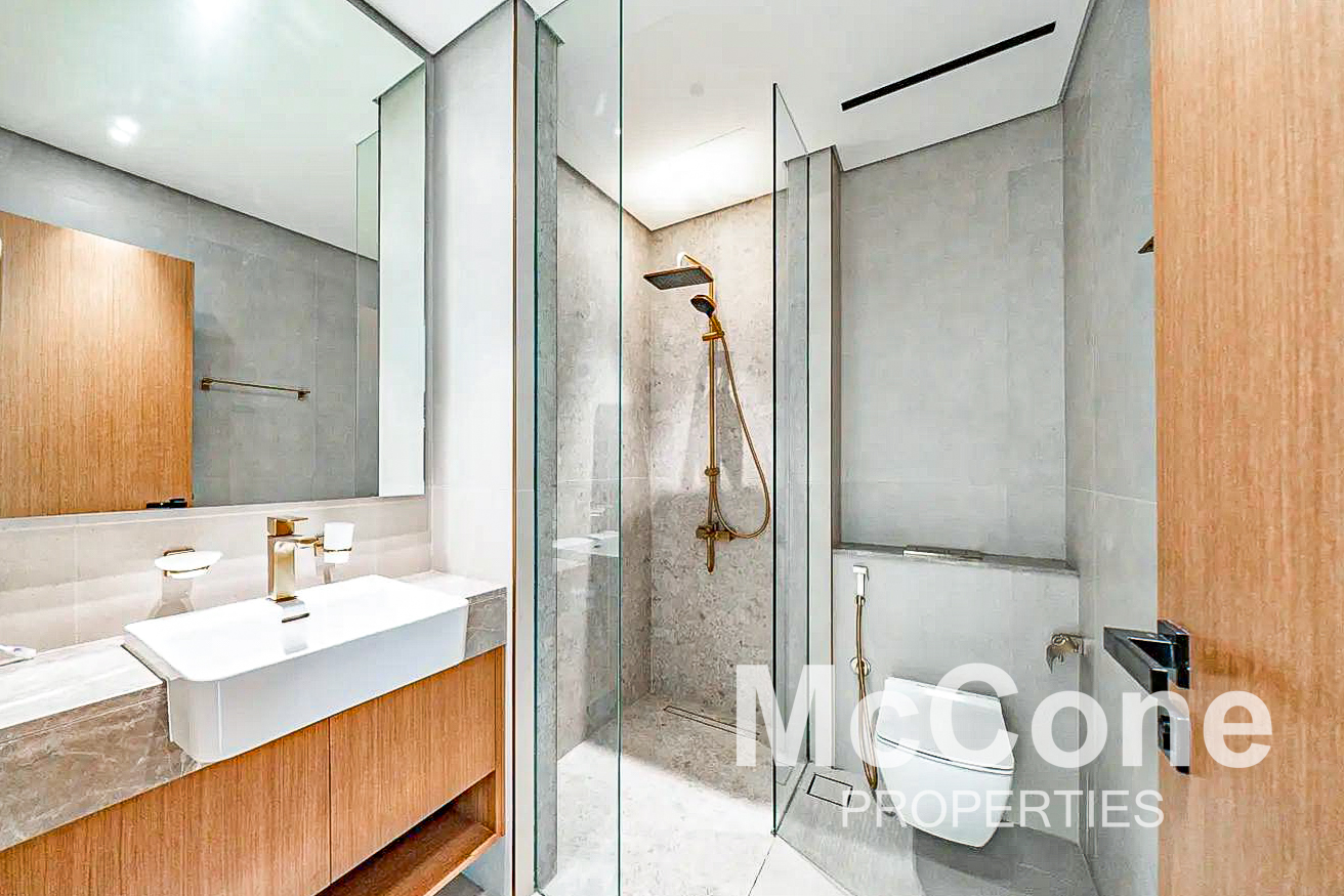2 Bedroom Apartment for Sale in Binghatti Azure, Jumeirah Village Circle — photograph 10 of 15