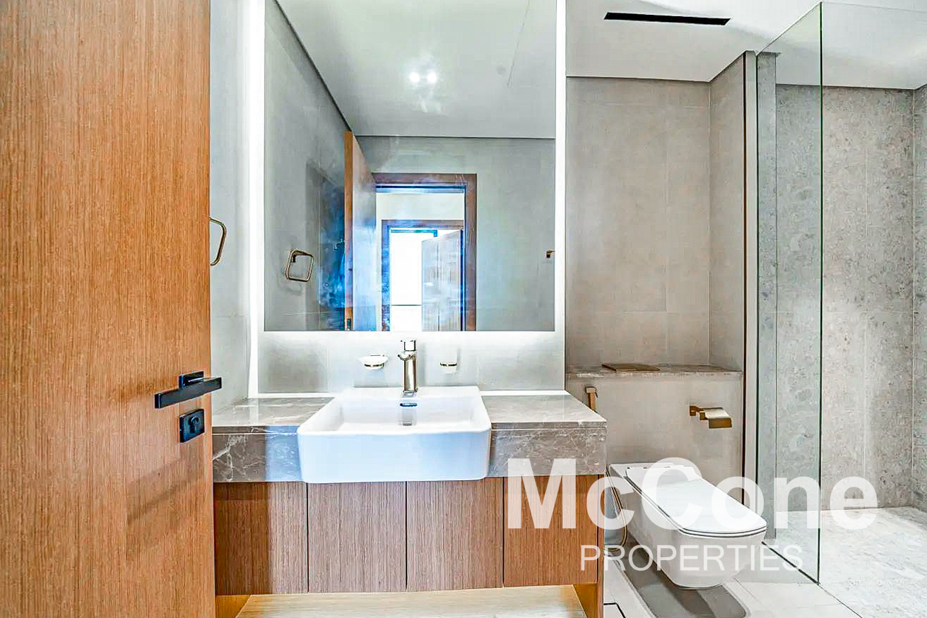 2 Bedroom Apartment for Sale in Binghatti Azure, Jumeirah Village Circle — photograph 11 of 15