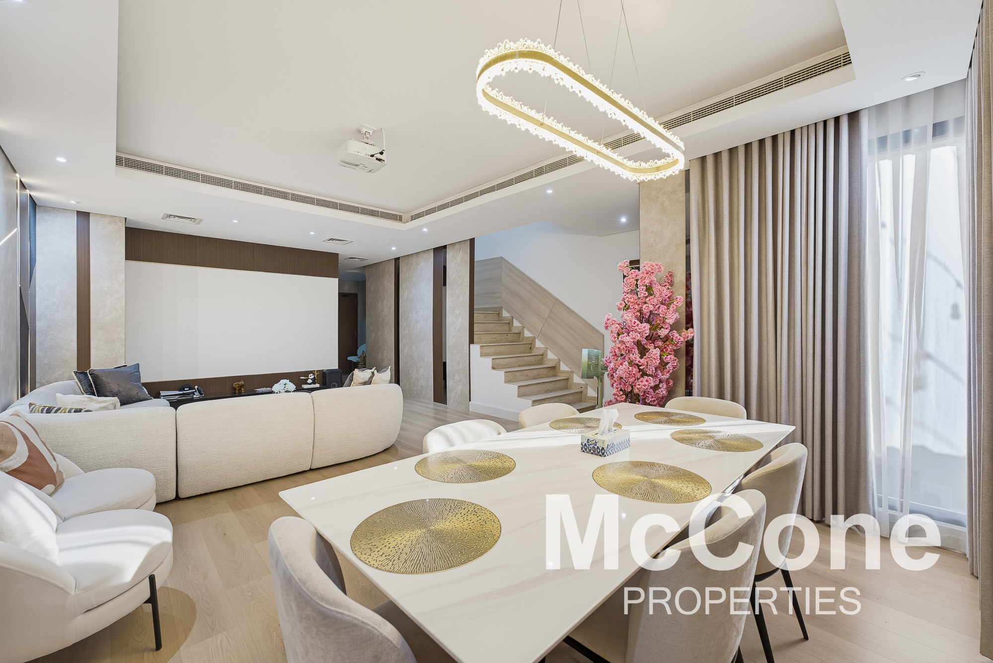 5 Bedroom Townhouse for Sale in Lilac Park, Jumeirah Village Circle — photo 2 of 30