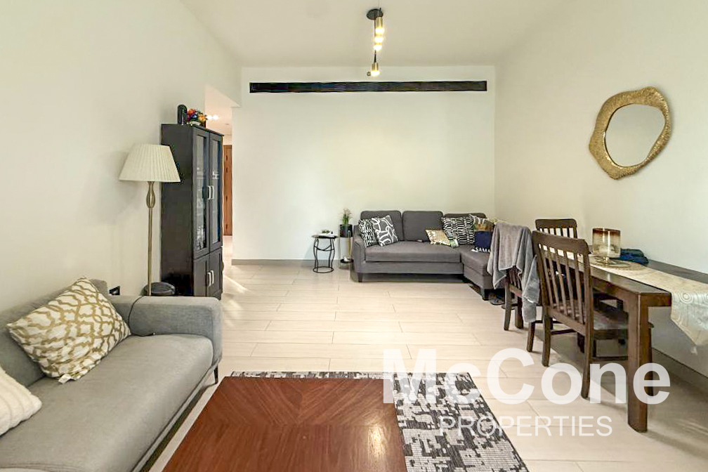 2 Bedroom Apartment for Sale in Binghatti Orchid, Jumeirah Village Circle — photo 3 of 30