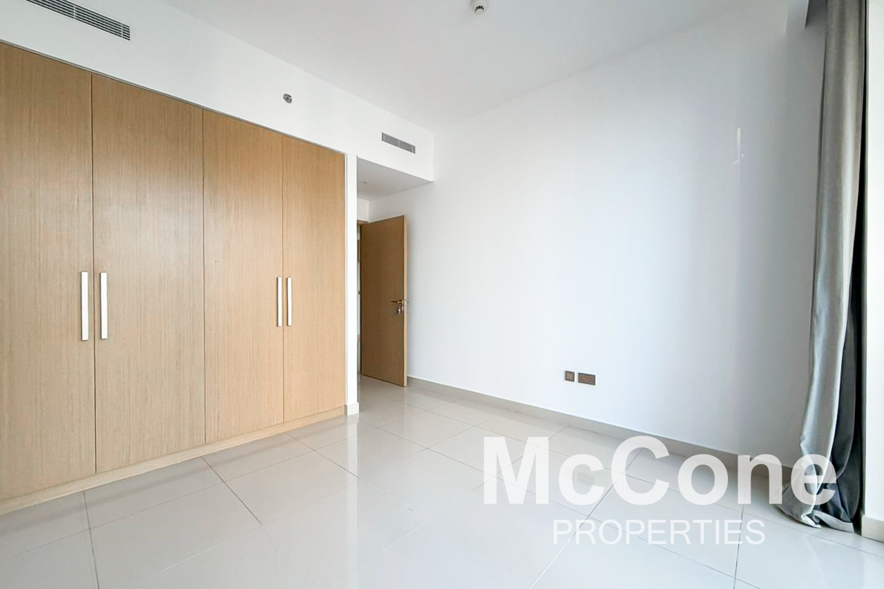 1 Bedroom Apartment for Sale in 17 Icon Bay, Dubai Creek Harbour (The Lagoons) — photo 5 of 10