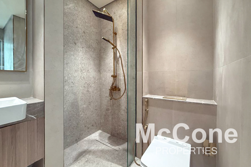 1 Bedroom Apartment for Sale in Binghatti Apex, Jumeirah Village Circle — photograph 14 of 30