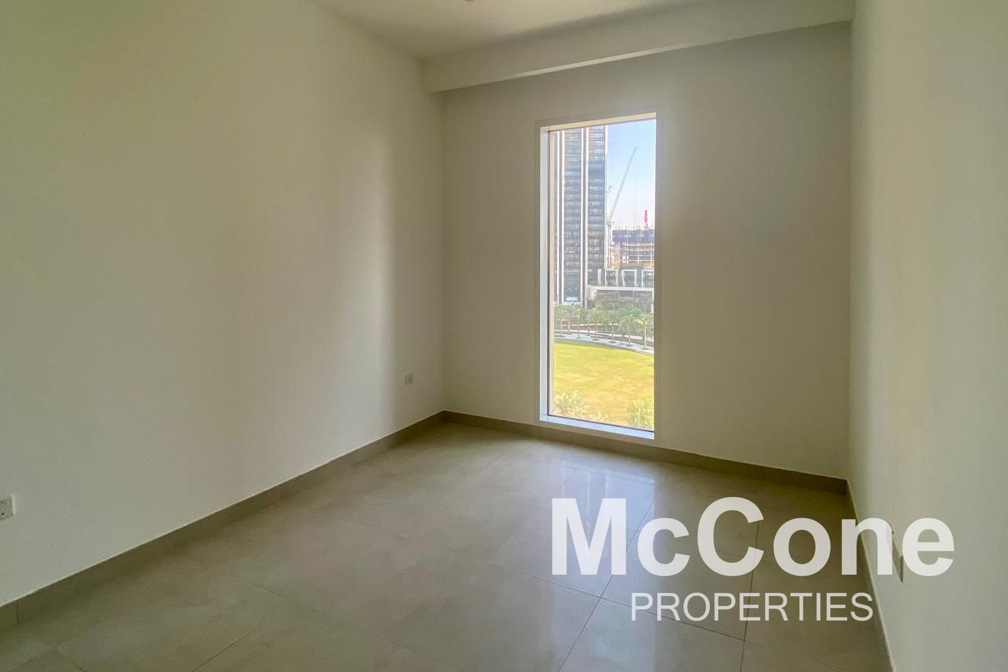 1 Bedroom Apartment for Sale in Creek Horizon Tower 1, Dubai Creek Harbour (The Lagoons) — photo 4 of 11