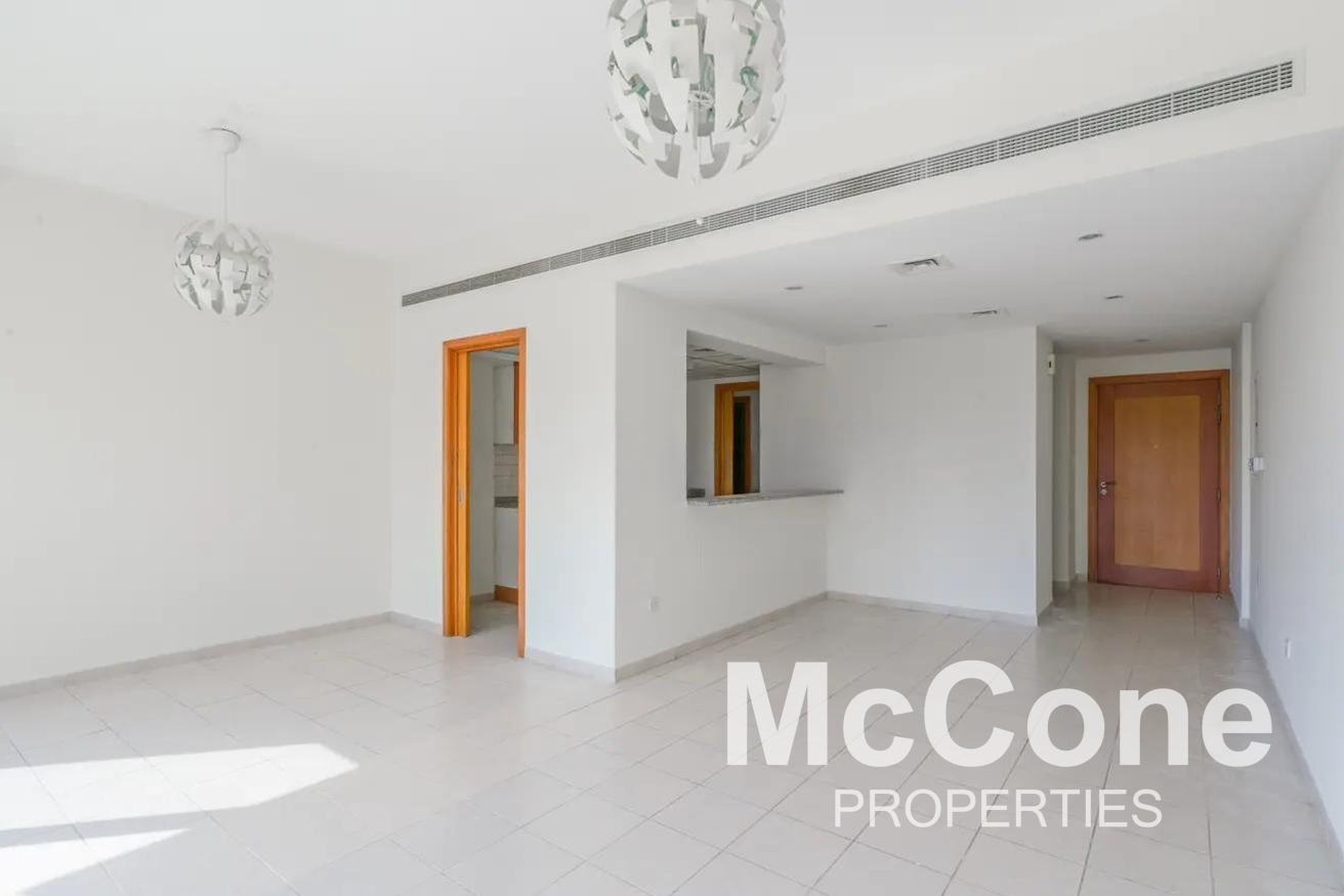 2 Bedroom Apartment for Sale in Al Dhafra 4, Greens — photo 3 of 10
