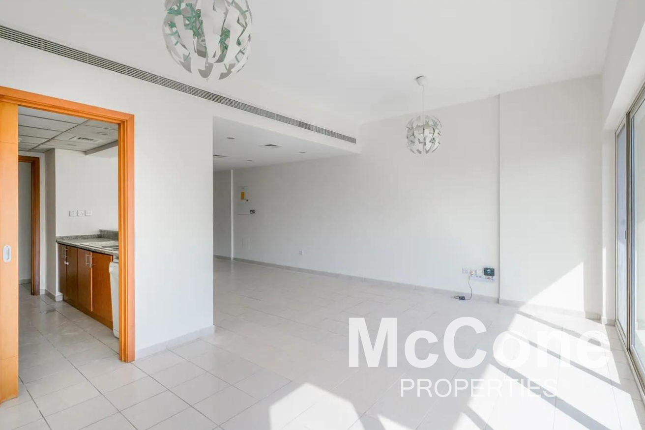 2 Bedroom Apartment for Sale in Al Dhafra 4, Greens — photo 4 of 10